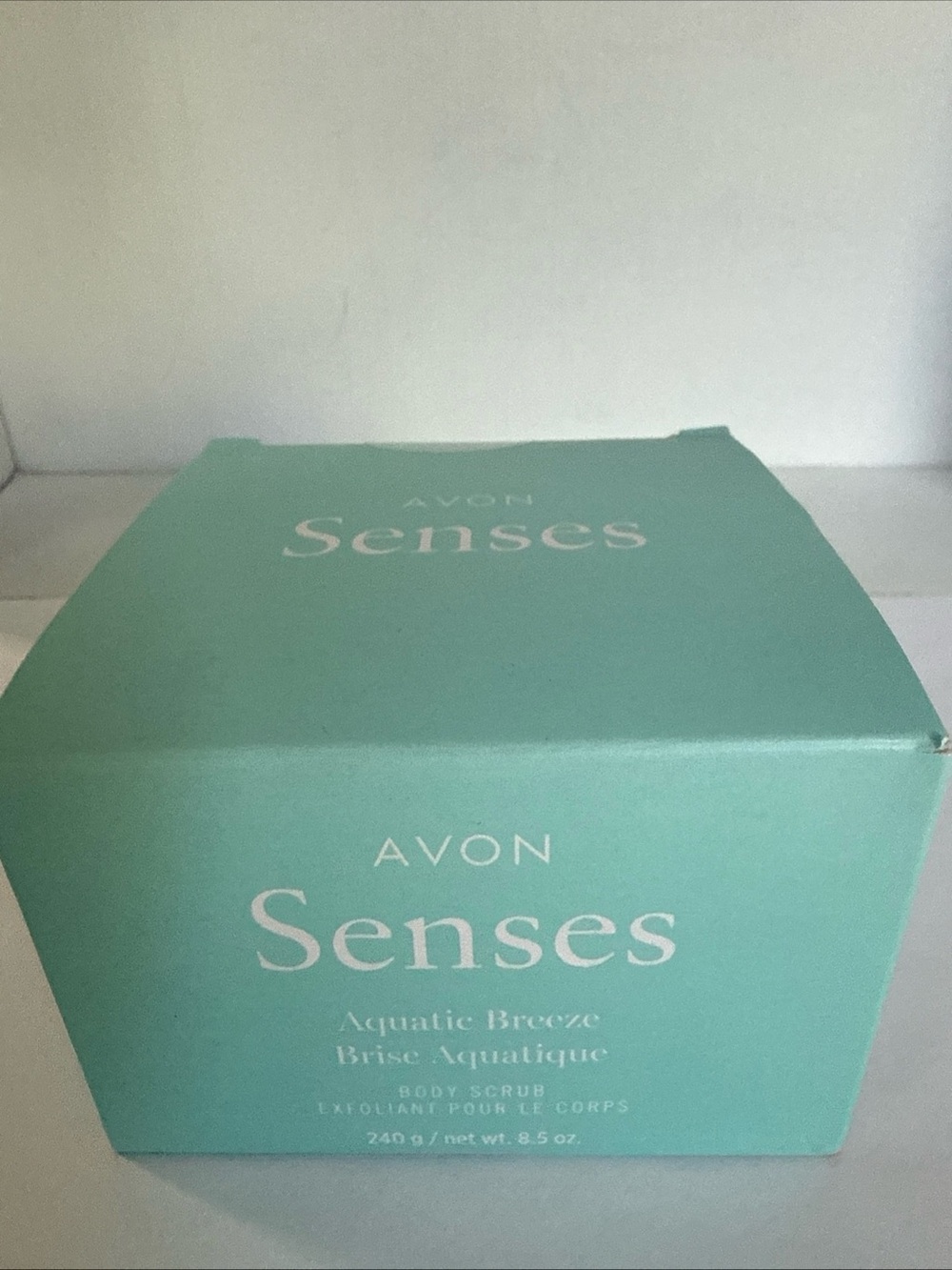 Avon Senses Mint Green Box Packaging
